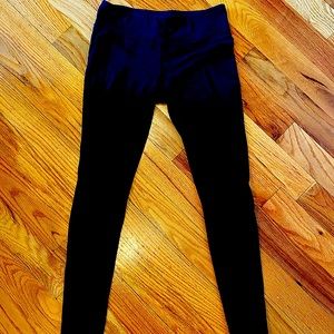 Black cotton UA leggings